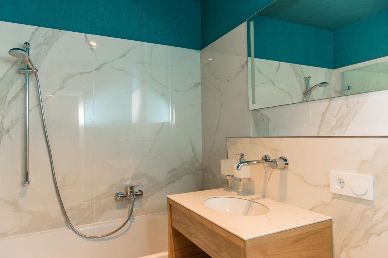 Apartmenthaus Am Dom Junior Suite Mit Parkplatz Zwickau Ngoại thất bức ảnh